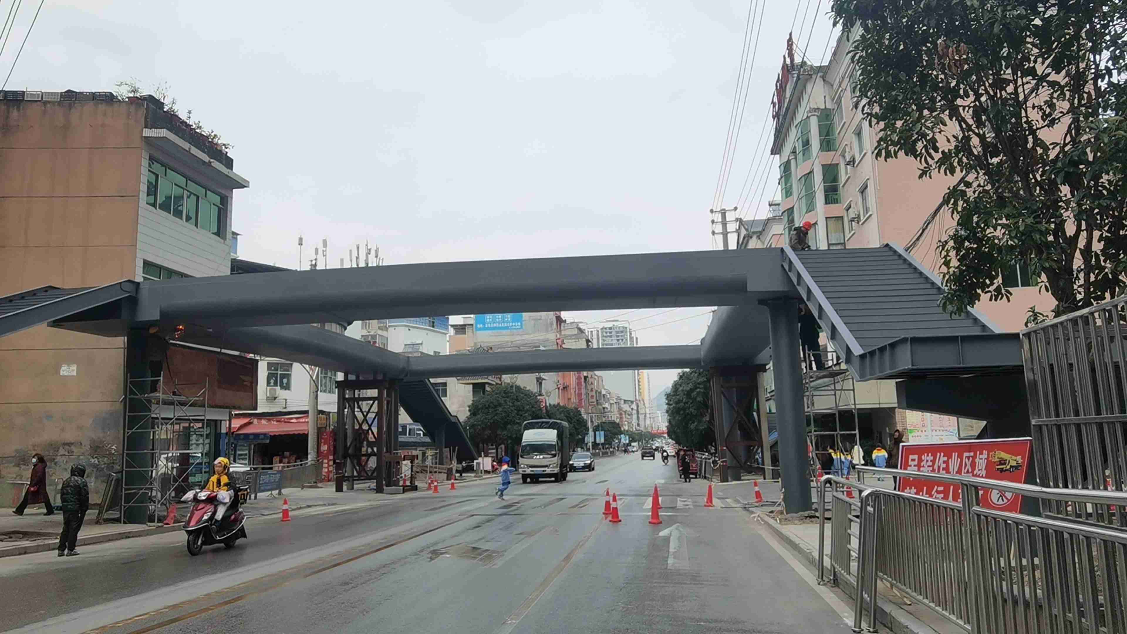 贵州石阡县人行天桥项目(建设中)